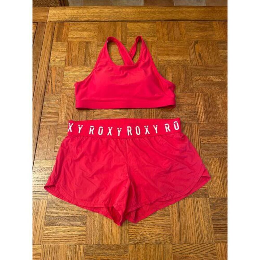 Roxy Sunny Tracks shorts and Bra set Medium
